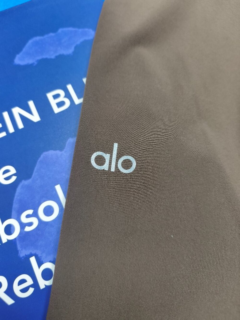 Alo Yoga Espresso Suit Up Casual Daily Trouser High Quality(Regular XS-S)🏡🌟NWT - Picture 4 of 7